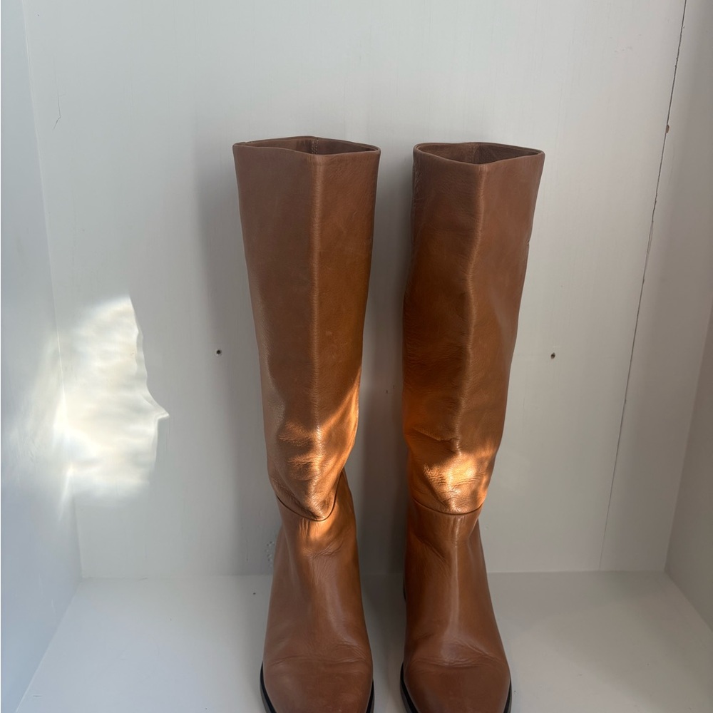 Classic Frye Brown Leather Women's Boots